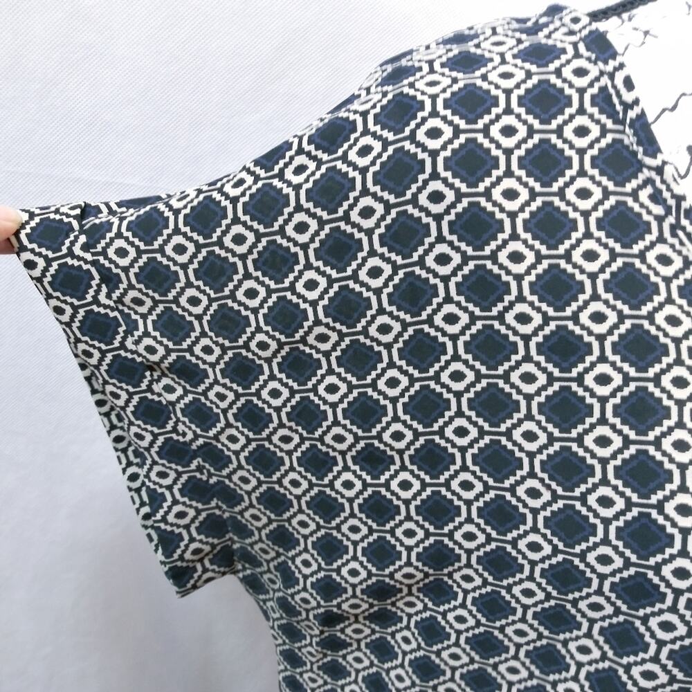 Pleione Black Blue Cuffed Sleeve Aztec Print Blouse Size M - Picture 4 of 7